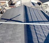 築30年の屋根を高耐久性金属屋根材でカバー工法【Tルーフ】