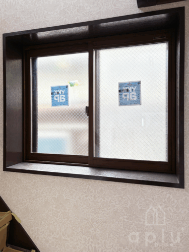 窓ガラスを交換しなくても、断熱性の高い内窓を設置することで、簡単に寒さ暑さ対策ができます。