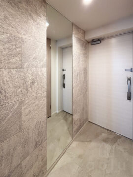 天井高の姿見です。